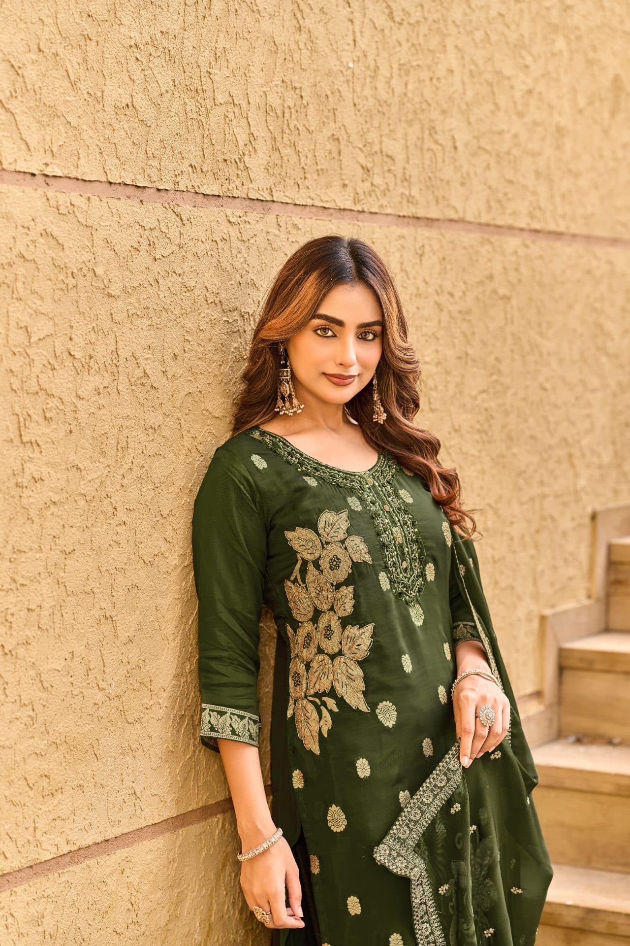 Ethnic wear look